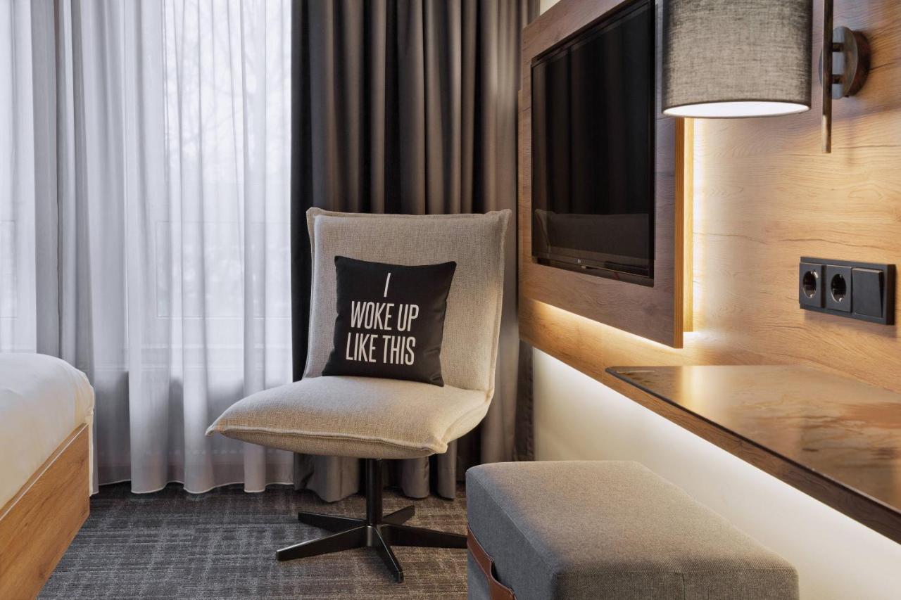 Moxy Berlin Humboldthain Park Exterior foto