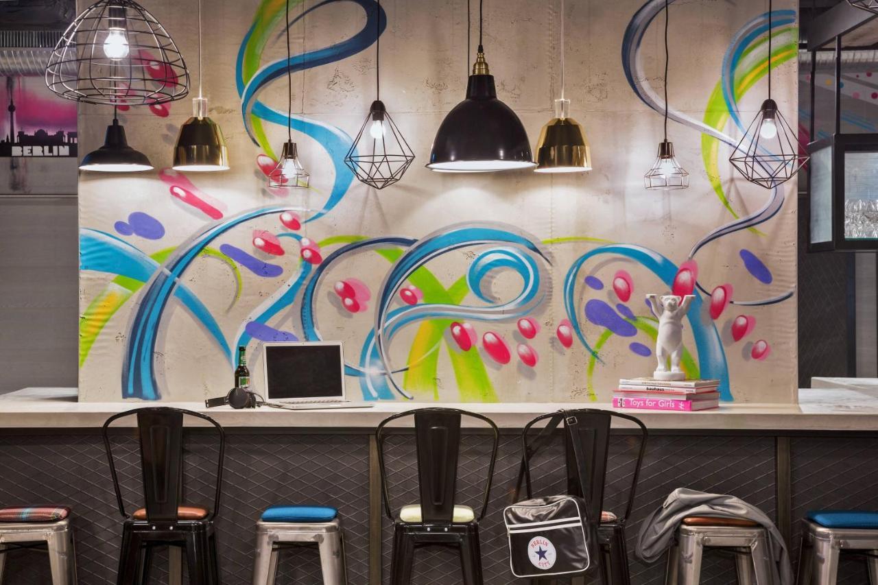 Moxy Berlin Humboldthain Park Exterior foto