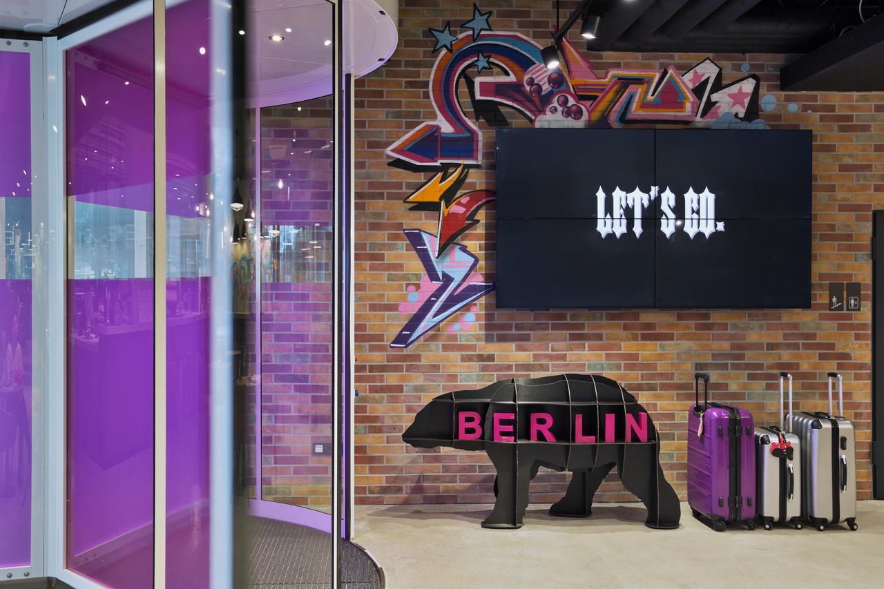 Moxy Berlin Humboldthain Park Exterior foto